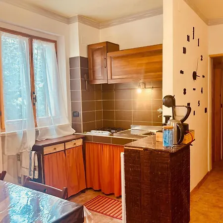 Apartment Romeo House